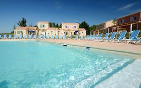 Residence Odalys Le Mas Des Alpilles